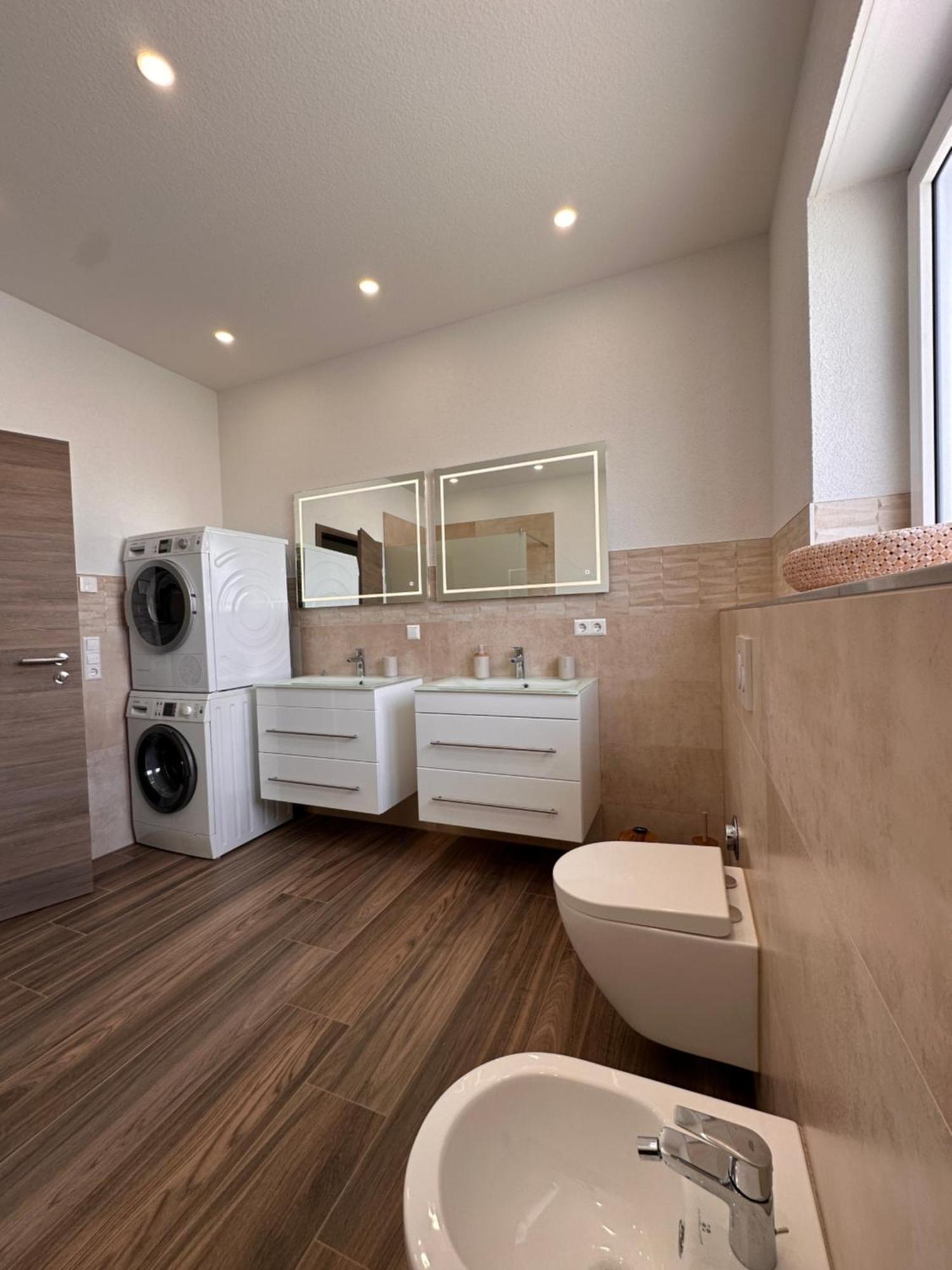 Amao-Obsidian I 120Qm I Elegantes Business- & Familienapartment I 3 Schlafzimmer I Kingsize Betten Schwanau Extérieur photo
